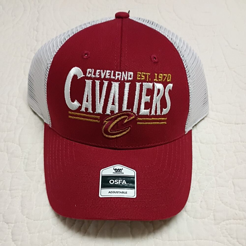 NWT Cleveland Cavaliers Trucker Hat Snapback Cap Fan Favorite NBA Wine Red OSFA